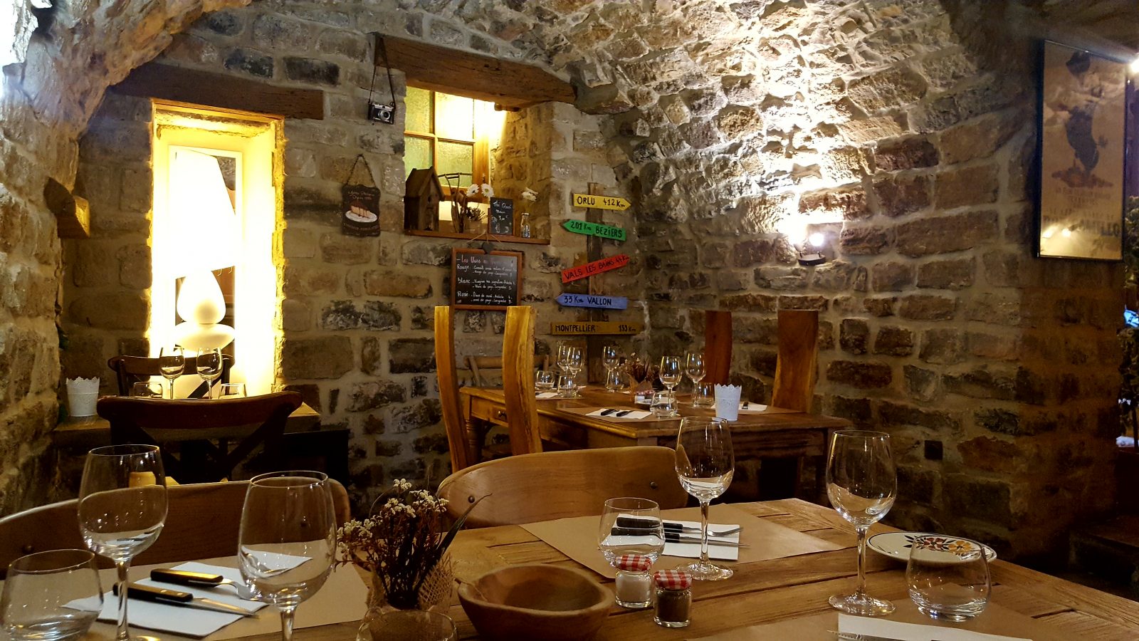 insluiten Bloody Aanbod Don Camillo at Les Vans - Restaurant - Tourist Office Cévennes d'Ardèche