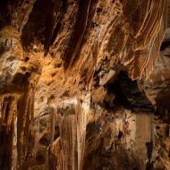 Parcours spéléo avec tyrolienne et descente en rappel « Tyrolienne du Chaos »