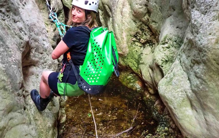 Descente du Canyon Sec de Pissevieille à Vallon Pont d’Arc