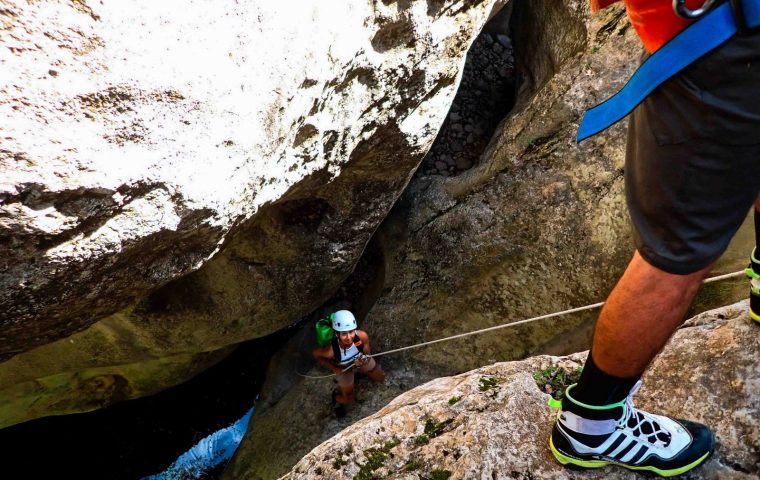 Descente du Canyon Sec de Pissevieille à Vallon Pont d’Arc