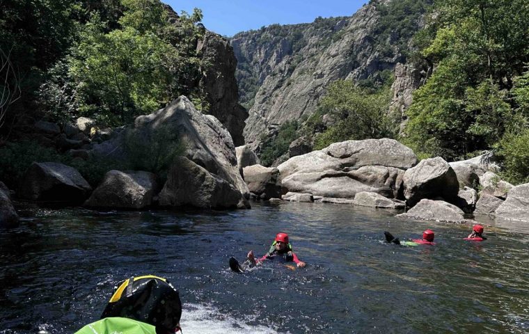 Descente du Canyon Rolling Stone en Ardèche