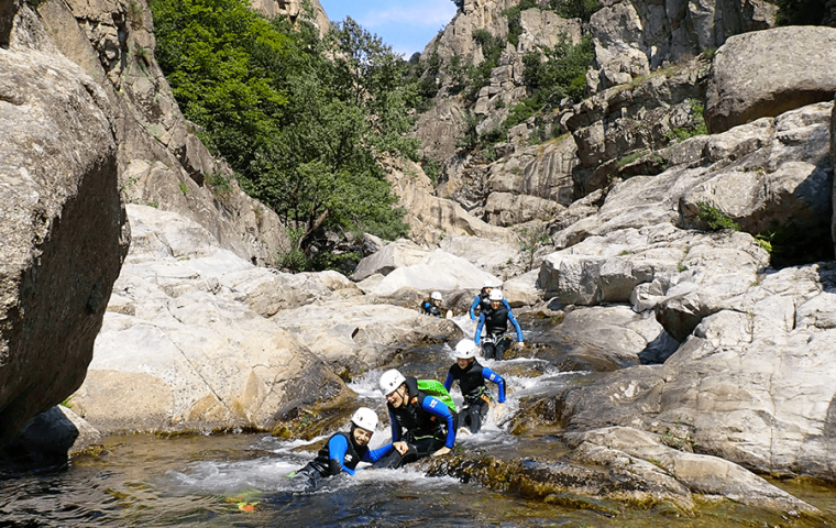 Descente du Canyon Rolling Stone en Ardèche