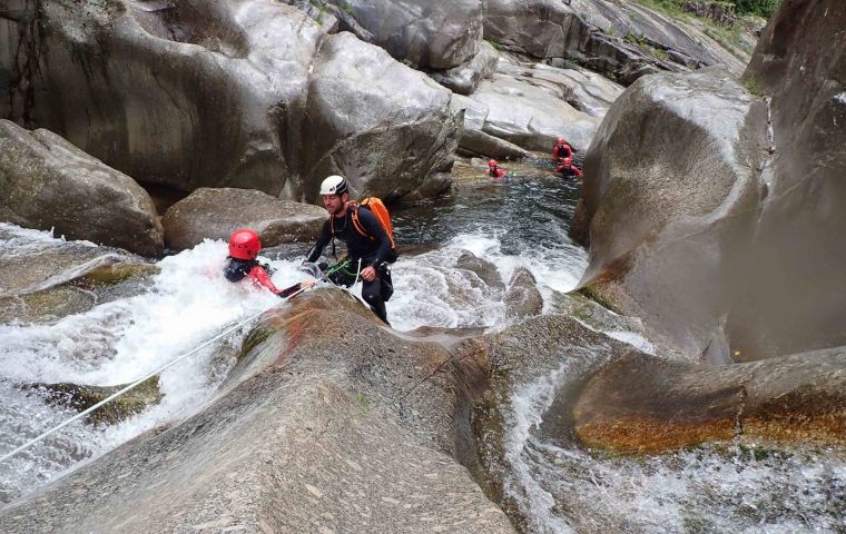 Descente du Canyon Rolling Stone en Ardèche