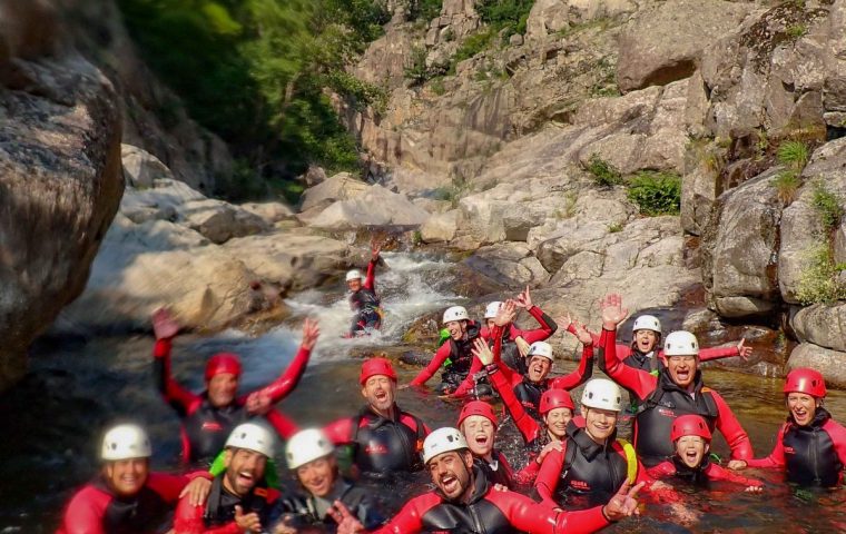 Descente des merveilleuses gorges du Chassezac en Canyoning