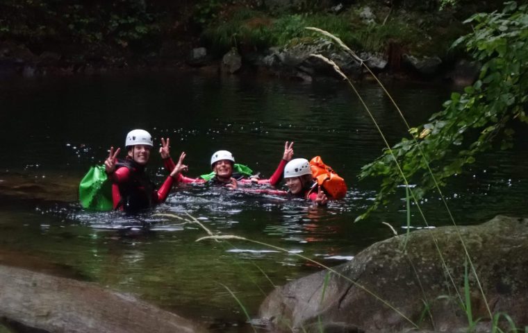 Riviere sauvage, avec Sauts parfait pour une session canyoning