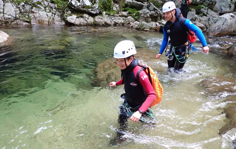 Riviere sauvage, avec Sauts parfait pour une session canyoning