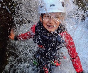 Les plus beau toboggans de canyoning de l’Ardèche