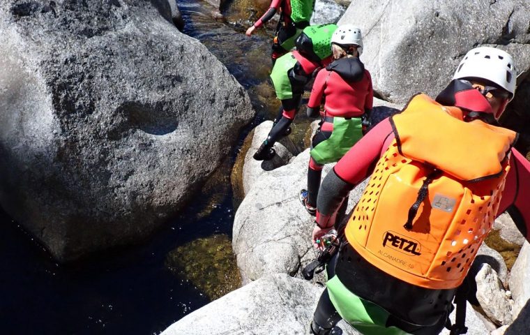 Descente du canyoning du Bas Chassezac en Ardèche