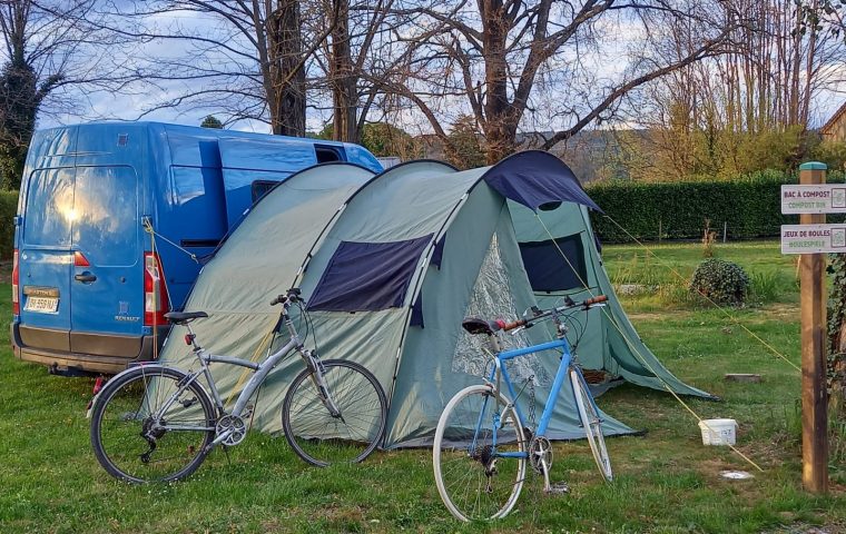 EMPLACEMENT AU PIED DES CEVENNES