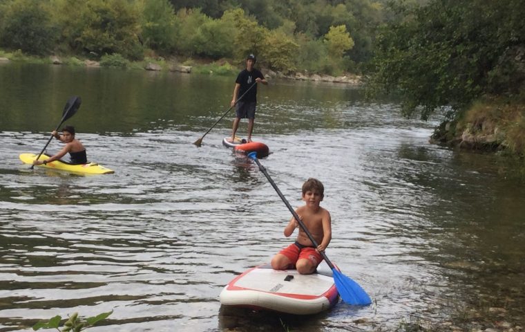 location de paddle pland d’eau ardèche