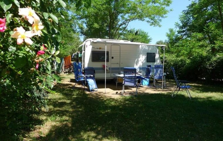 Emplacement camping ardèche