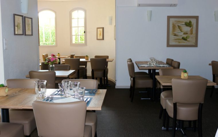 Salle restaurant Vallon Pont d’arc CHANDOLAS