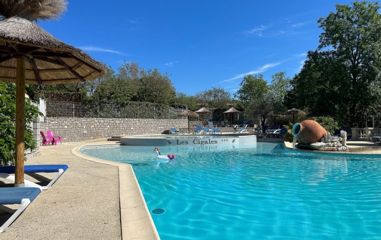 Piscine – Camping Les Cigales