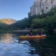 Descente en Canoë Kayak au crépuscule – Albatros Location